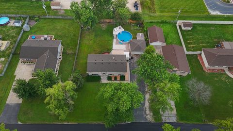Tiny photo for 1915 E Clark Street, Diamond, IL 60416 (MLS # 12443920)