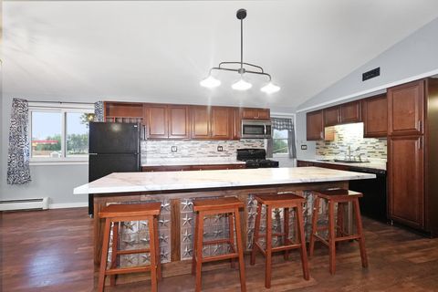 Tiny photo for 1915 E Clark Street, Diamond, IL 60416 (MLS # 12443920)