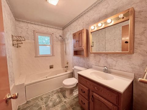 Tiny photo for 5596 Aspen Drive, St. Anne, IL 60964 (MLS # 12493183)