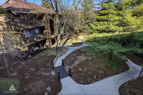 Tiny photo for 9609 Austin Avenue #W3, Oak Lawn, IL 60453 (MLS # 12581823)