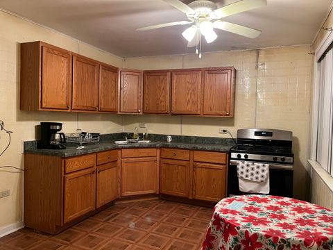 Tiny photo for 7811 S Wabash Avenue, Chicago, IL 60619 (MLS # 12615209)