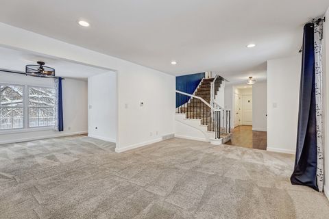 Tiny photo for 3901 Weathervane Lane, Crystal Lake, IL 60012 (MLS # 12507443)