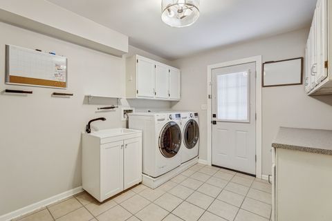 Tiny photo for 3901 Weathervane Lane, Crystal Lake, IL 60012 (MLS # 12507443)