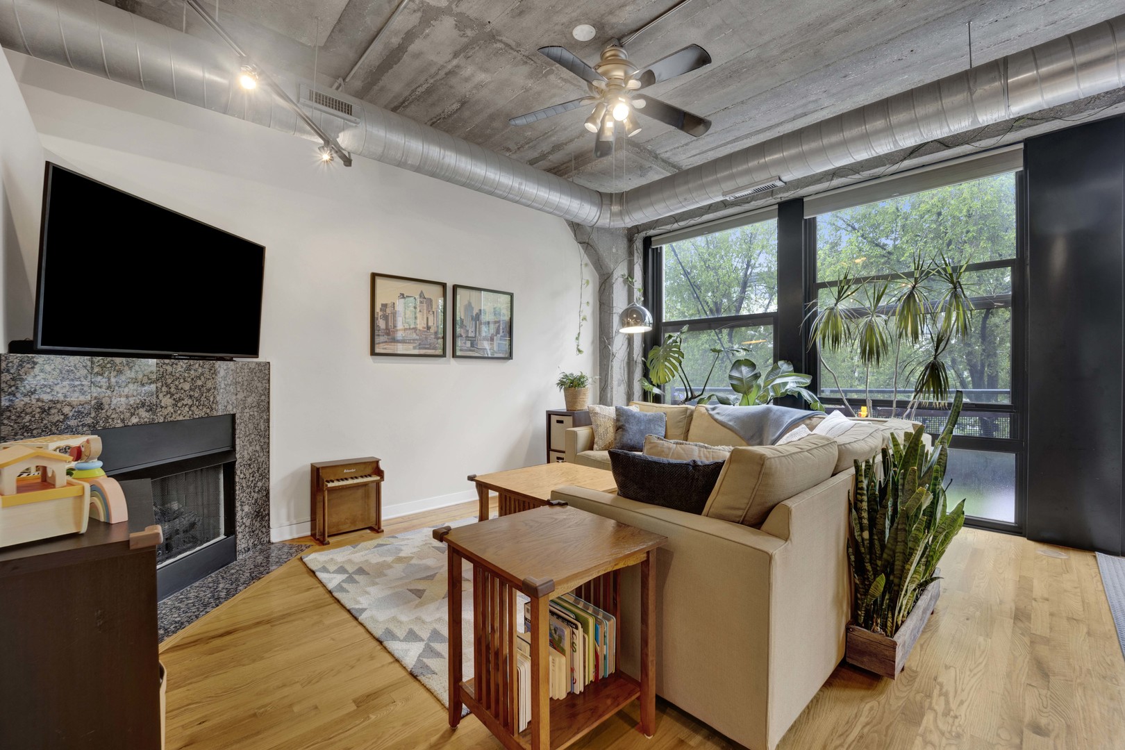 1110 W 15th Street 228