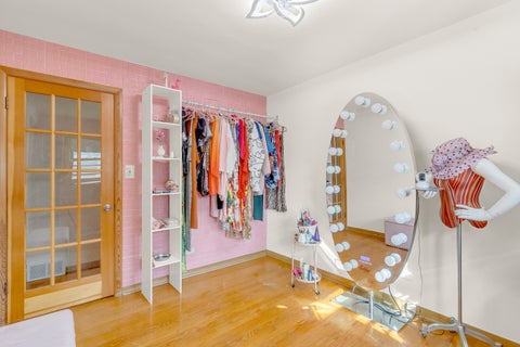 Tiny photo for 5425 Drury Lane, Oak Lawn, IL 60453 (MLS # 12682824)
