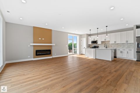 Tiny photo for 8631 W Grand Avenue #4E, River Grove, IL 60171 (MLS # 12481374)