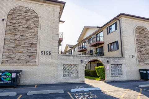 Tiny photo for 5155 N East River Road #215E, Chicago, IL 60656 (MLS # 12647868)