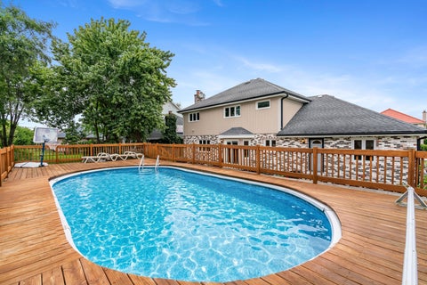 Tiny photo for 15020 Landings Lane, Oak Forest, IL 60452 (MLS # 12757967)