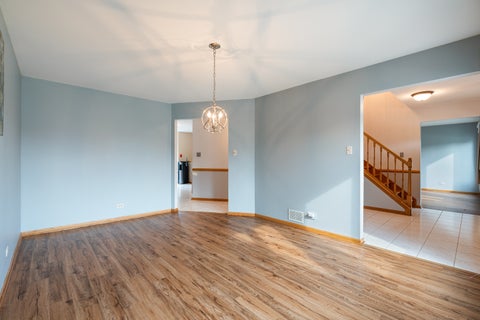 Tiny photo for 15020 Landings Lane, Oak Forest, IL 60452 (MLS # 12757967)