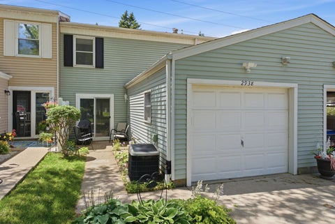 Tiny photo for 2938 Archer Drive #14, East Moline, IL 61244 (MLS # 12654481)
