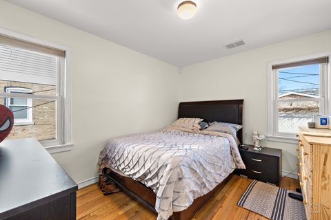 Tiny photo for 4117 N Osceola Avenue, Norridge, IL 60706 (MLS # 12557218)