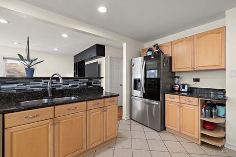 Tiny photo for 4117 N Osceola Avenue, Norridge, IL 60706 (MLS # 12557218)