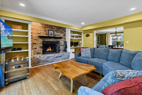 Tiny photo for 2135 Hamilton Drive, West Dundee, IL 60118 (MLS # 12697410)