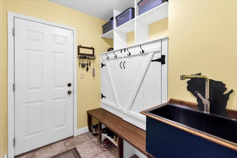 Tiny photo for 2135 Hamilton Drive, West Dundee, IL 60118 (MLS # 12697410)