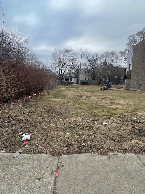 6610 S Carpenter Street Chicago IL 60621