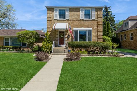 A home in Park Ridge