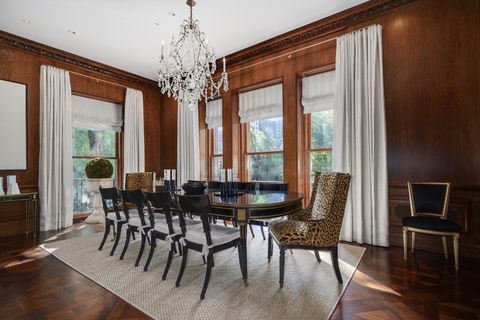 Tiny photo for 1500 N Astor Street #6, Chicago, IL 60610 (MLS # 12488776)