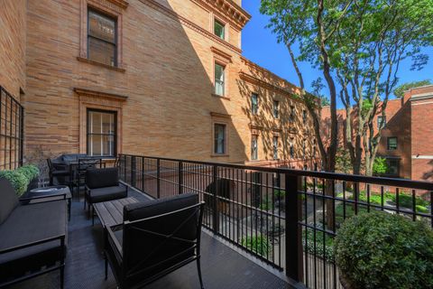 Tiny photo for 1500 N Astor Street #6, Chicago, IL 60610 (MLS # 12488776)