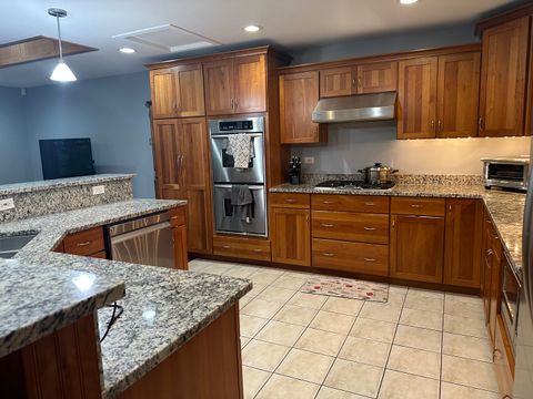 Tiny photo for 520 Russell Street, Wheeling, IL 60090 (MLS # 12454311)