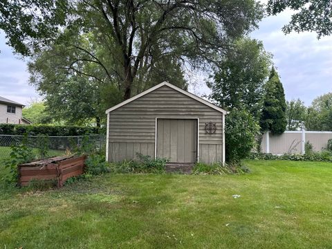 Tiny photo for 520 Russell Street, Wheeling, IL 60090 (MLS # 12454311)