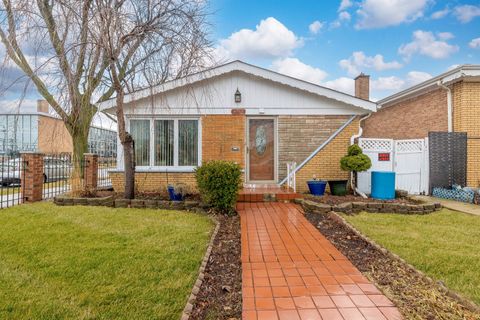 Photo of 3701 W Hayford Street, Chicago, IL 60652 (MLS # 12596009)