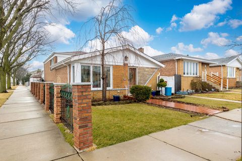 Tiny photo for 3701 W Hayford Street, Chicago, IL 60652 (MLS # 12596009)
