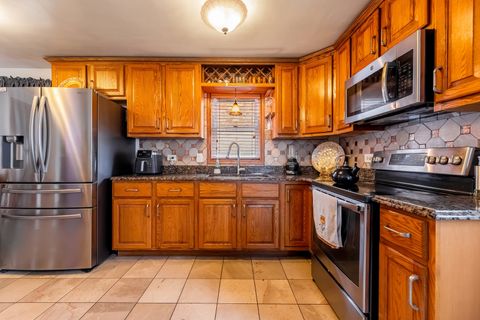 Tiny photo for 3701 W Hayford Street, Chicago, IL 60652 (MLS # 12596009)