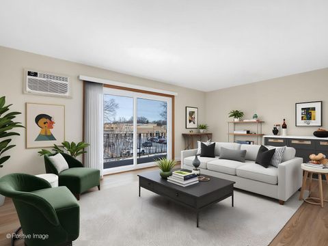 Tiny photo for 27 S Waiola Avenue #302, La Grange, IL 60525 (MLS # 12595779)