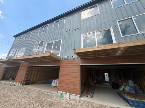 Tiny photo for 540 N Seymour Avenue #D, Mundelein, IL 60060 (MLS # 12715718)
