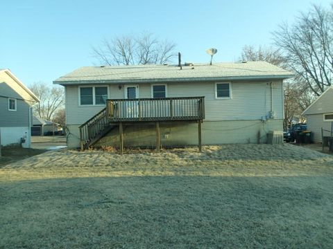 Tiny photo for 413 LACY Avenue, Streamwood, IL 60107 (MLS # 12568901)