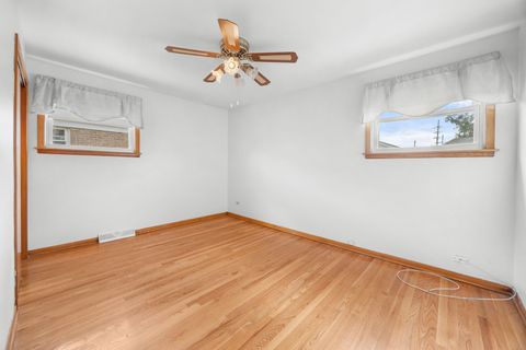 Tiny photo for 4228 Atlantic Avenue, Schiller Park, IL 60176 (MLS # 12496278)