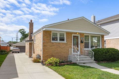 Tiny photo for 4228 Atlantic Avenue, Schiller Park, IL 60176 (MLS # 12496278)