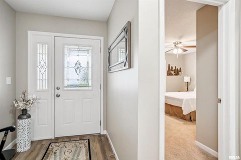 Tiny photo for 2037 VILLA PINES Circle, Carbon Cliff, IL 61239 (MLS # QC4269602)