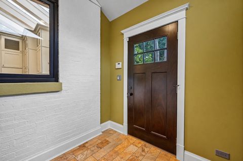 Tiny photo for 1516 W Sherwin Avenue, Chicago, IL 60626 (MLS # 12613580)