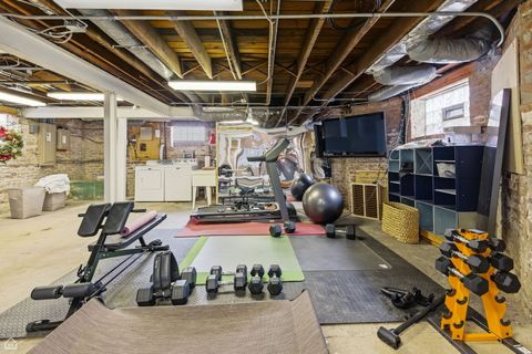 Tiny photo for 1516 W Sherwin Avenue, Chicago, IL 60626 (MLS # 12613580)