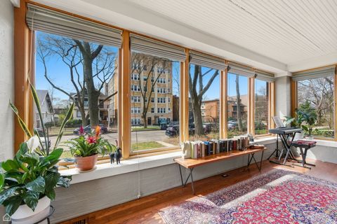 Tiny photo for 1516 W Sherwin Avenue, Chicago, IL 60626 (MLS # 12613580)