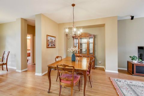 Tiny photo for 934 Tuscany Drive, Streamwood, IL 60107 (MLS # 12525421)