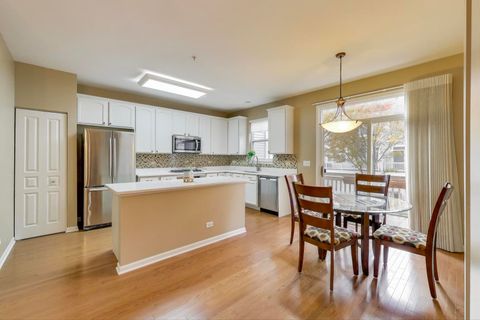 Tiny photo for 934 Tuscany Drive, Streamwood, IL 60107 (MLS # 12525421)