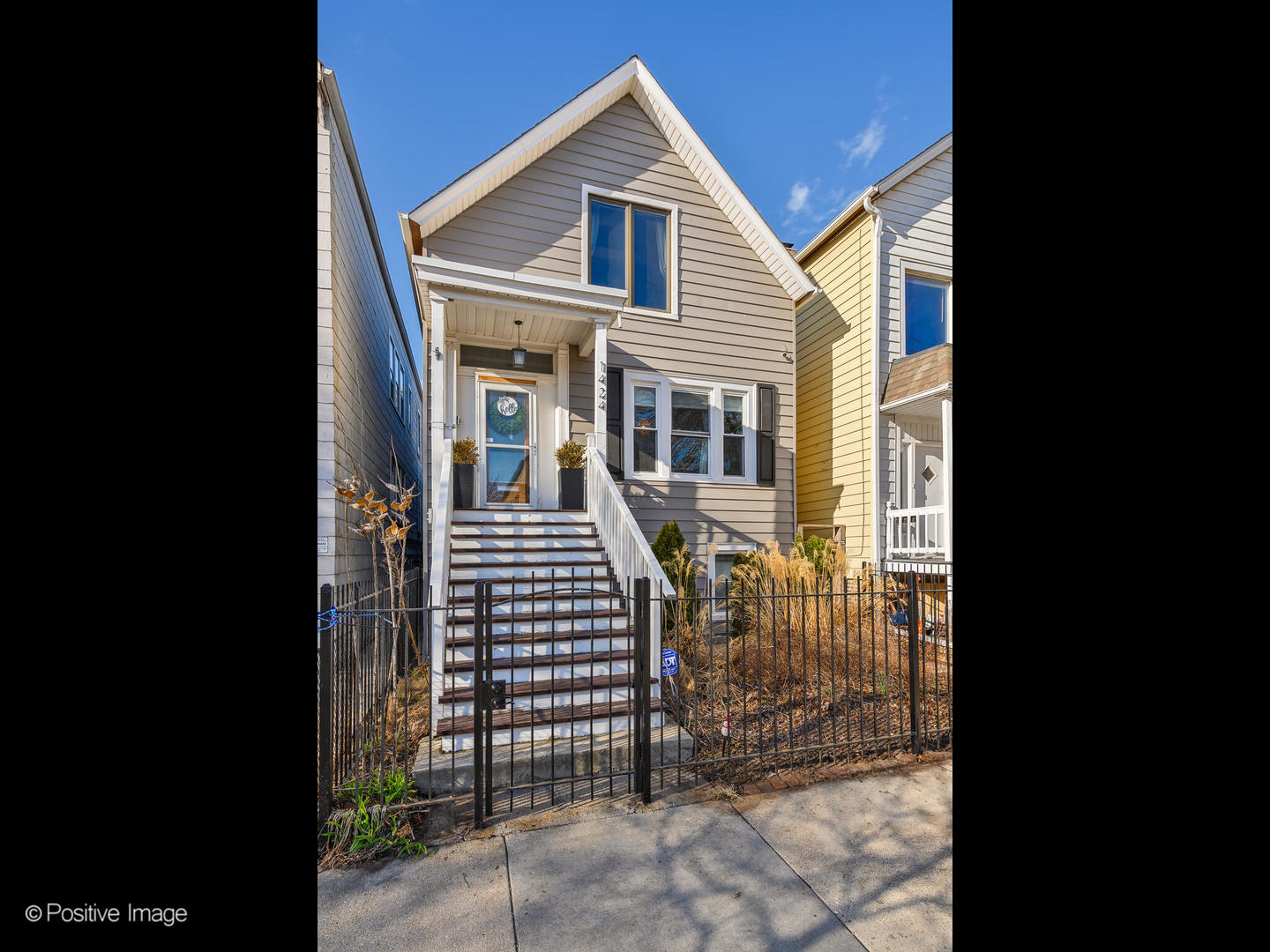 1424 W Diversey Parkway