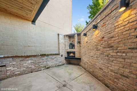 Tiny photo for 1203 W Superior Street #1B, Chicago, IL 60642 (MLS # 12689354)