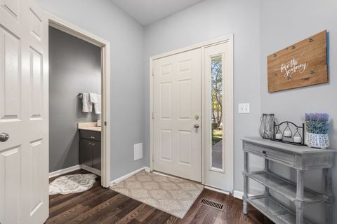 Tiny photo for 1219 Tennyson Lane, Naperville, IL 60540 (MLS # 12486004)