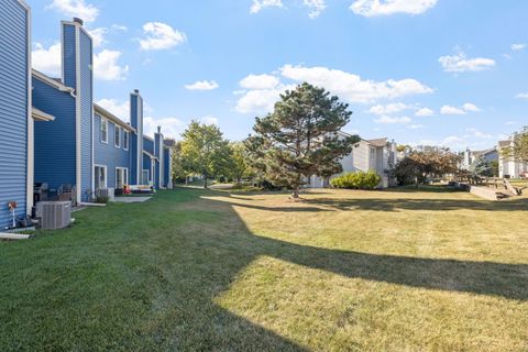 Tiny photo for 1219 Tennyson Lane, Naperville, IL 60540 (MLS # 12486004)