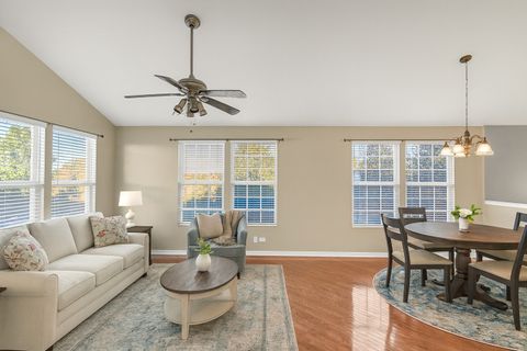 Tiny photo for 1043 Crane Pointe Road, Elgin, IL 60124 (MLS # 12492797)