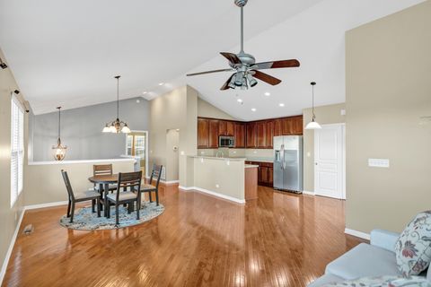 Tiny photo for 1043 Crane Pointe Road, Elgin, IL 60124 (MLS # 12492797)