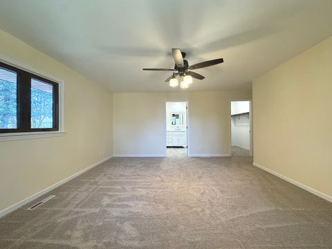 Tiny photo for 210 S Small Avenue, Kankakee, IL 60901 (MLS # 12601587)