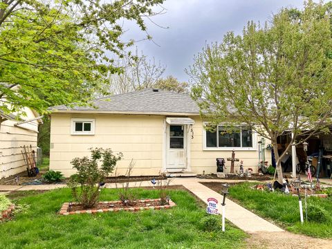 513 E Main Street Morrison IL 61270
