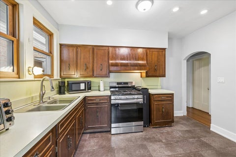 Tiny photo for 5325 N Linder Avenue, Chicago, IL 60630 (MLS # 12761037)