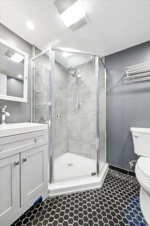 Tiny photo for 5325 N Linder Avenue, Chicago, IL 60630 (MLS # 12761037)