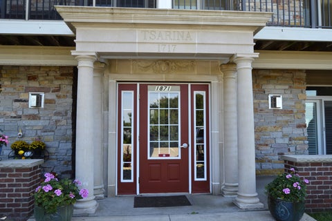 Tiny photo for 1871 Stone Gate Circle #9, Davenport, IA 52807 (MLS # 12757661)
