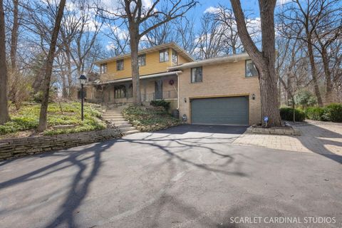 Photo of 501 Glenwood Trail, Elgin, IL 60120 (MLS # 12639877)